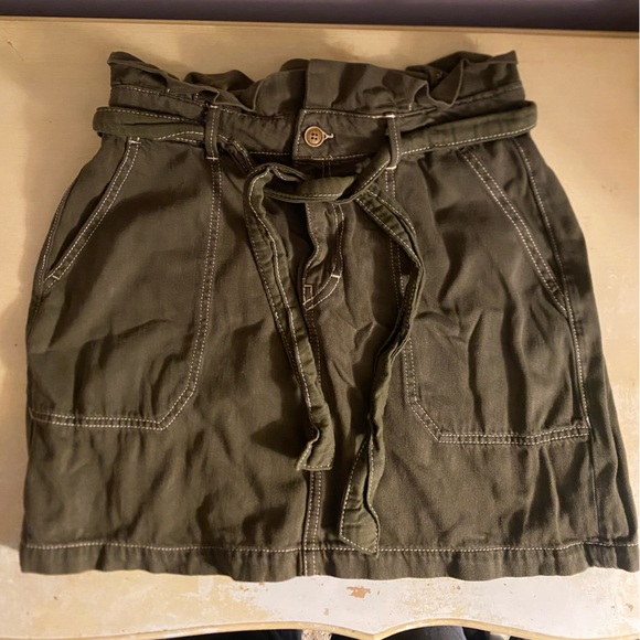 Free people green skirt - Picture 1 of 4